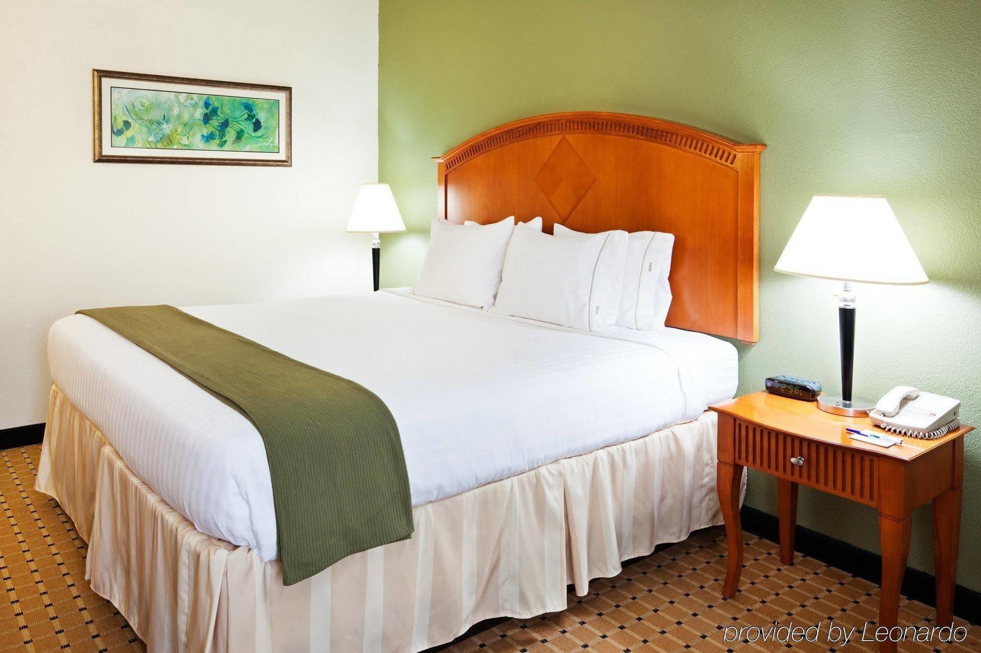 Holiday Inn Express Charlotte West - Gastonia By Ihg Buitenkant foto